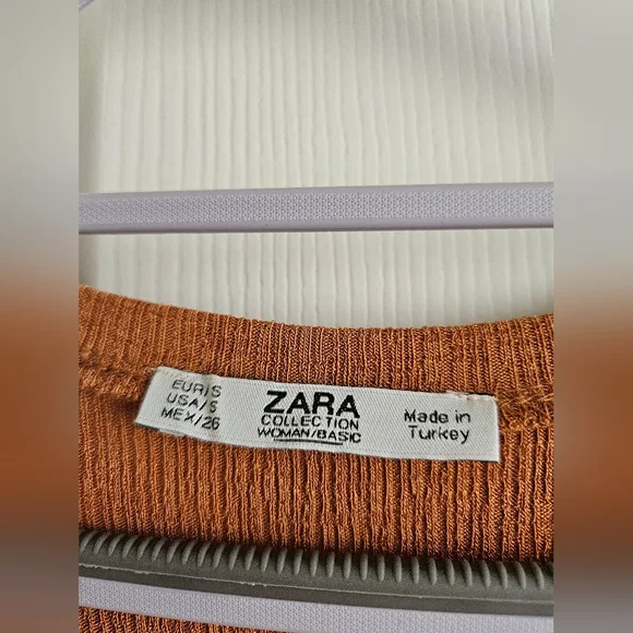 Bundle: Zara Tunic Length Tops - Picture 10 of 10